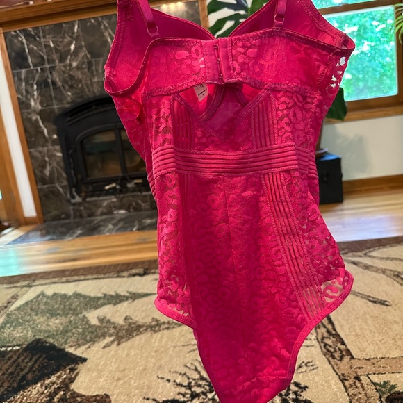 Hot Pink Lace Bodysuit - Picture 2 of 2
